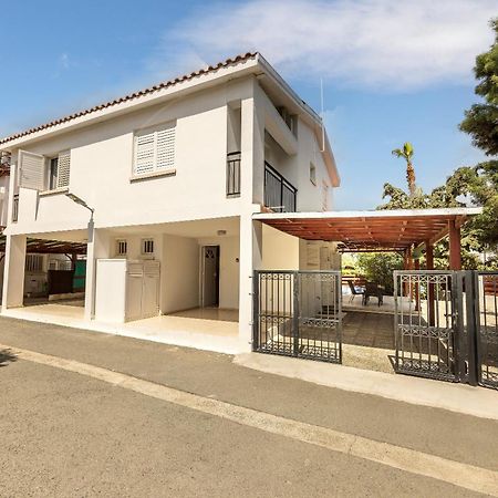 Larnaca Villa Marina Meneou Exterior foto